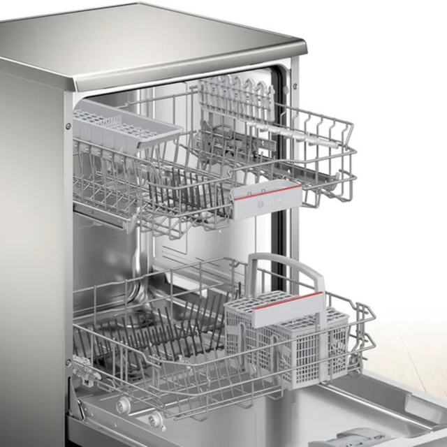 Bosch SMS4EKI06G Brushed Steel Dishwasher with Anti-Fingerprint Finish